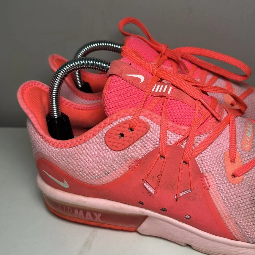Nike Air Max light pink and neon pink Sneakers